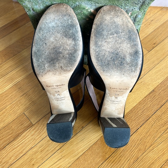 Kate Spade black leather sandals with 3” block heel.  Size 8.5 Made in Italy - Picture 5 of 5